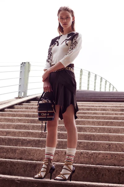 Look 42